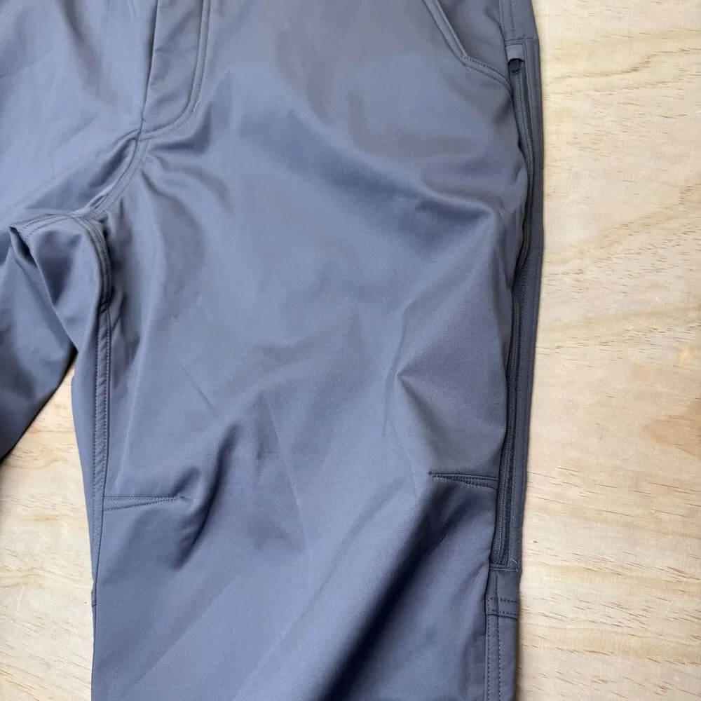 NEW Under Armour Expanse Softshell Pants Mens 38 X 32 Gray Loose 1387001 025
